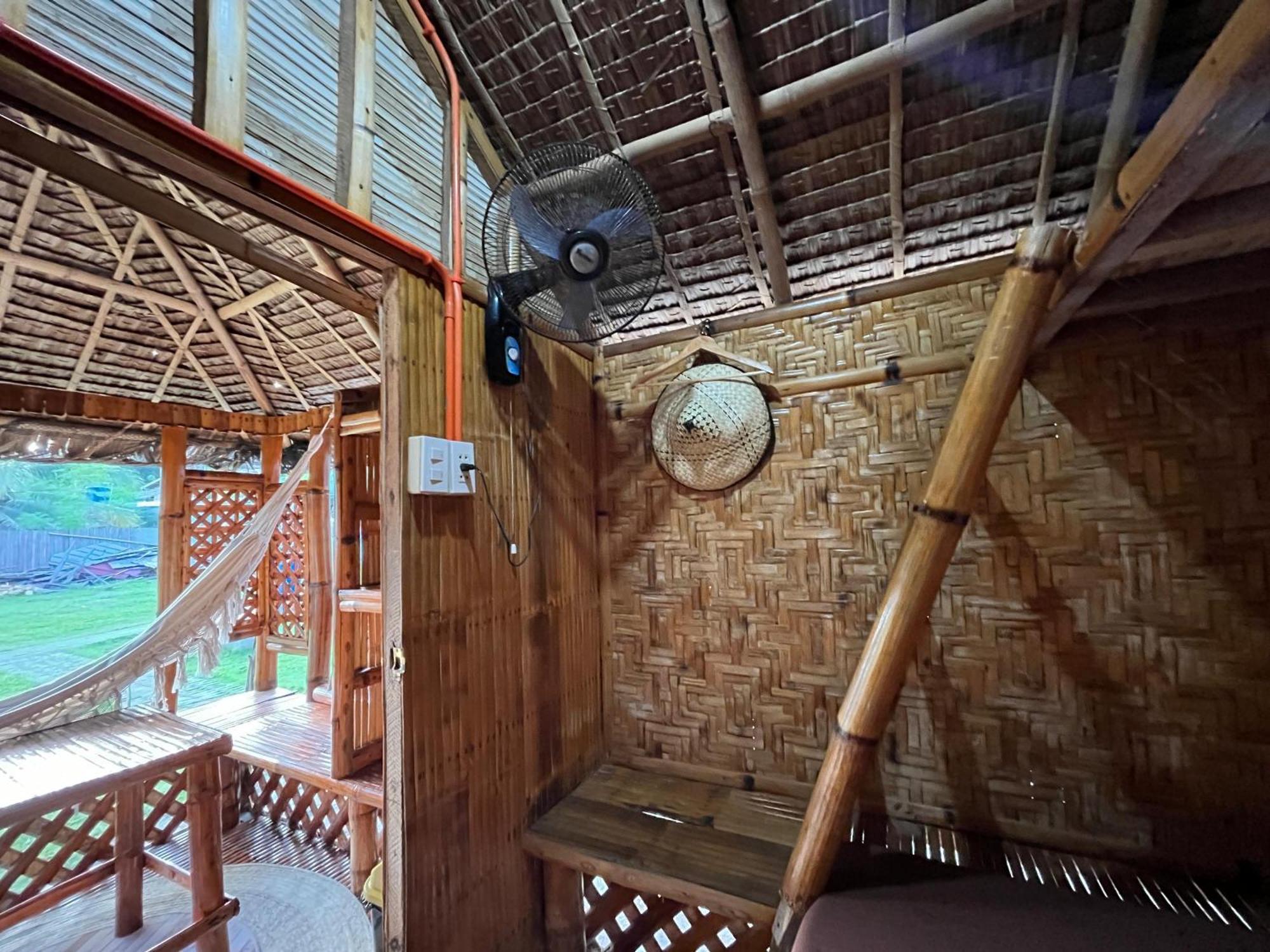 On Board Panglao Beach Hostel & Resort Dao  Zewnętrze zdjęcie